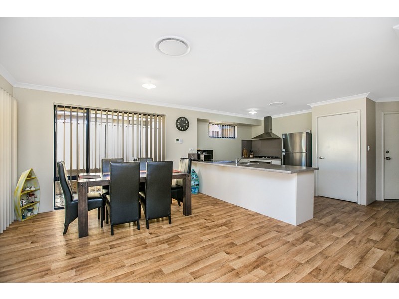 6 Renton Way, Bertram WA 6167