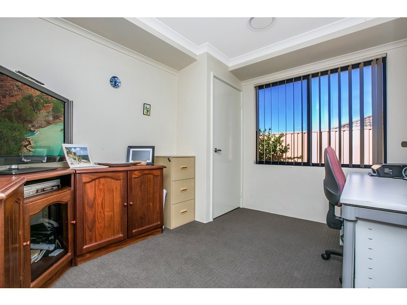 6 Renton Way, Bertram WA 6167