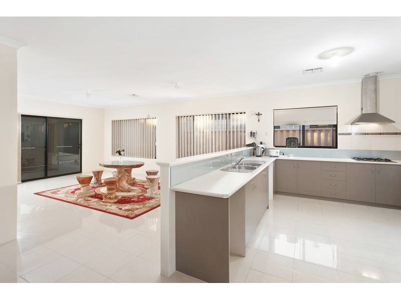 37 Unity Way, Atwell WA 6164