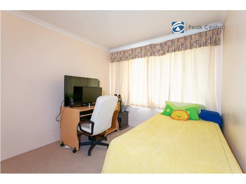 4 Mahogany Loop, Atwell WA 6164