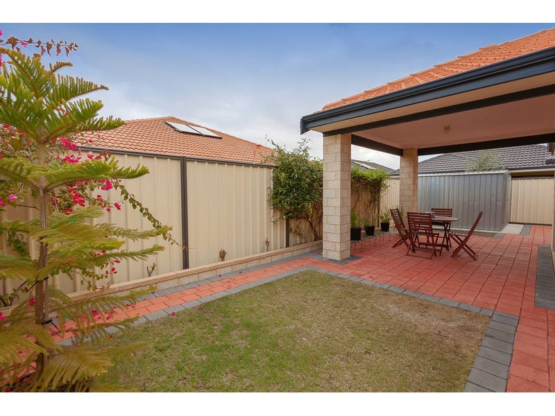 29 Mosman Loop, Success WA 6164