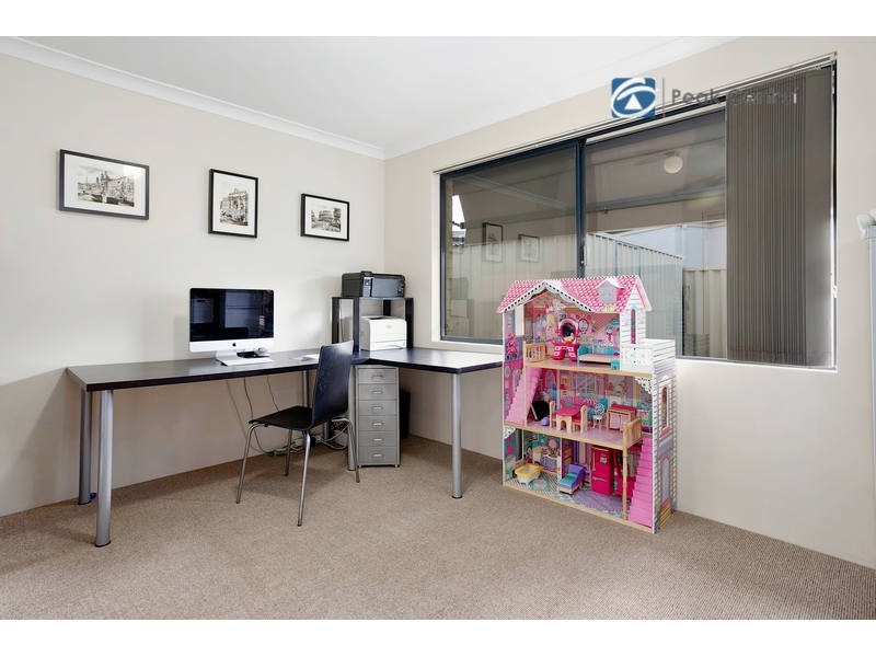 7 Repose Terrace, Atwell WA 6164