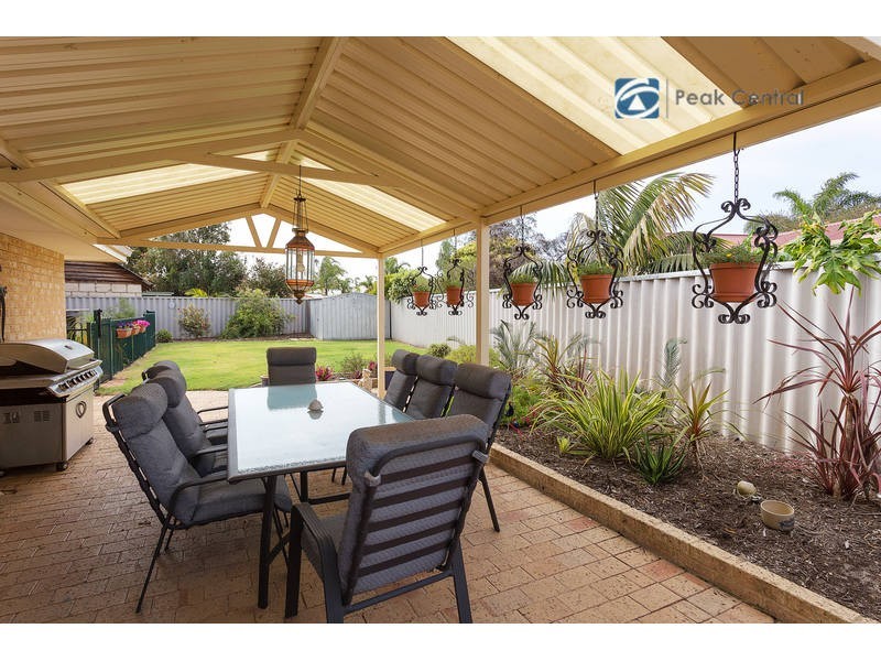 5 Oaten Retreat, Atwell WA 6164