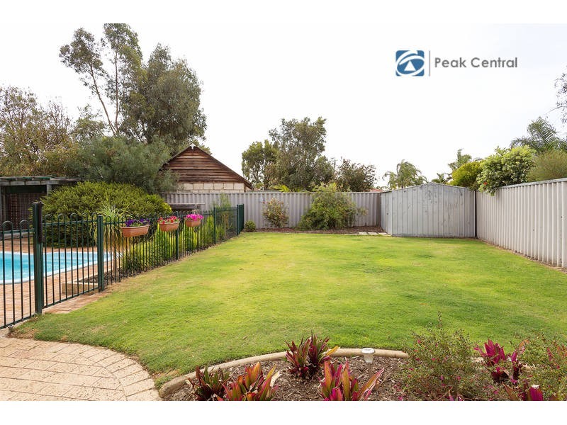 5 Oaten Retreat, Atwell WA 6164