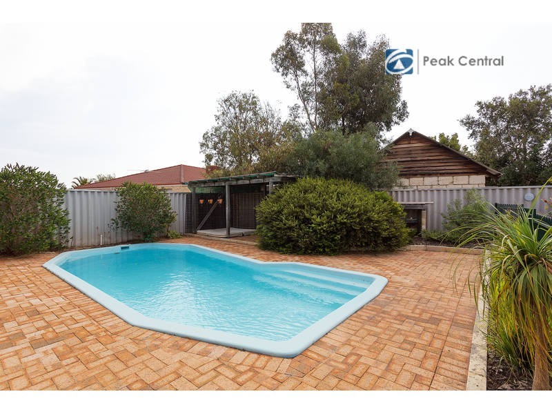 5 Oaten Retreat, Atwell WA 6164