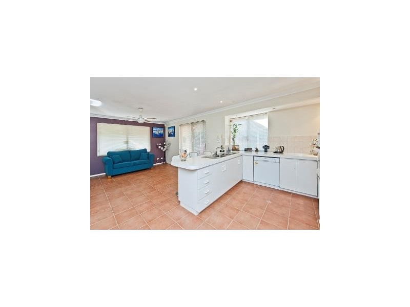U3/40 Conochie Crescent, Manning WA 6152