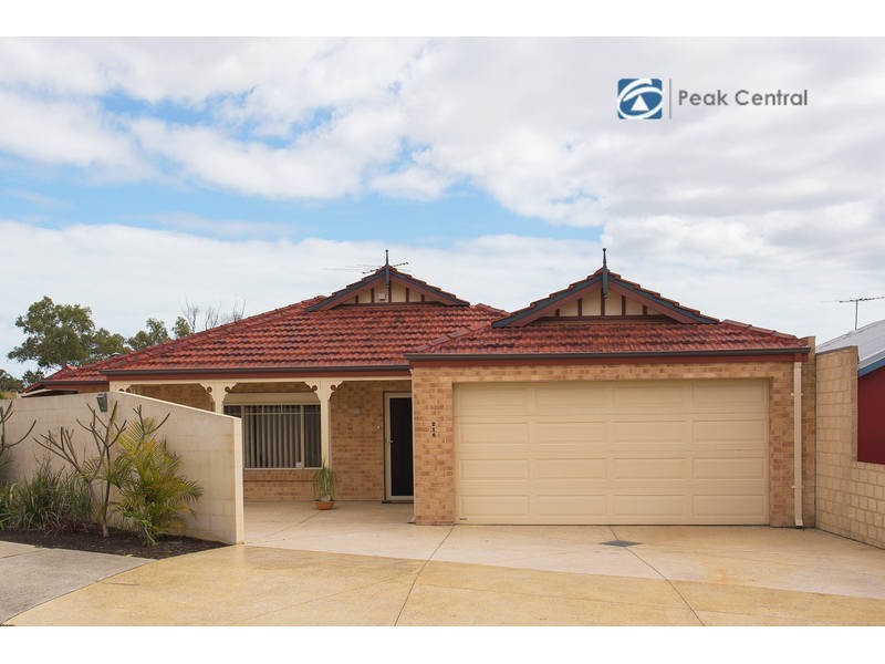 216 Glen Iris Drive, Jandakot WA 6164