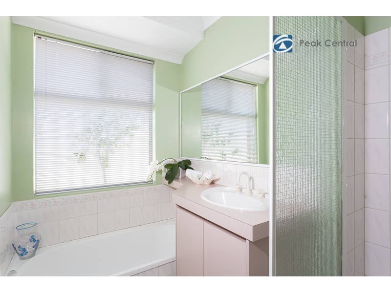 50 Lydon Boulevard, Atwell WA 6164