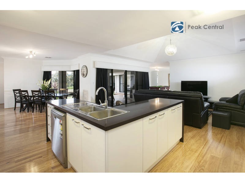 44 Jacksonia Promenade, Success WA 6164