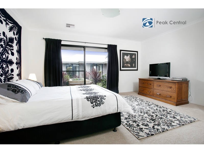 44 Jacksonia Promenade, Success WA 6164