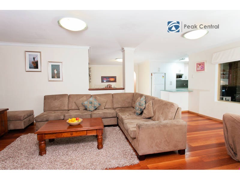 15 Berrigan Drive, South Lake WA 6164