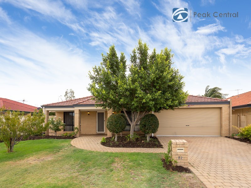 82 Brenchley Drive, Atwell WA 6164
