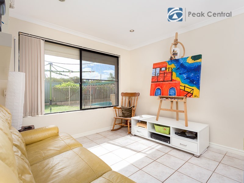 82 Brenchley Drive, Atwell WA 6164