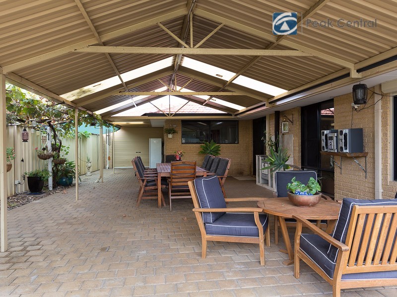 82 Brenchley Drive, Atwell WA 6164