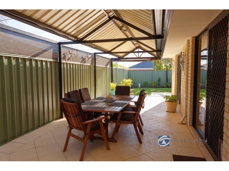 244 Tapper Road, Atwell WA 6164