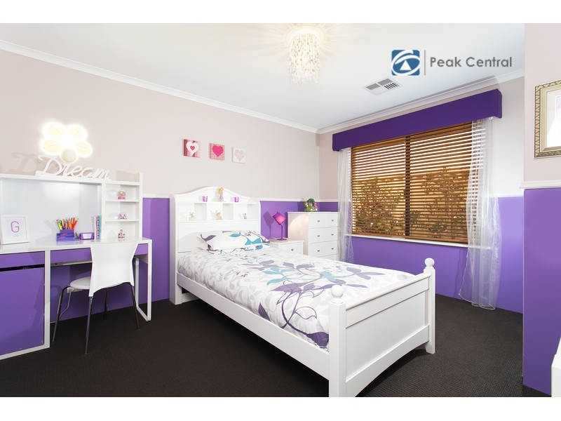 3 Harmony Avenue, Atwell WA 6164