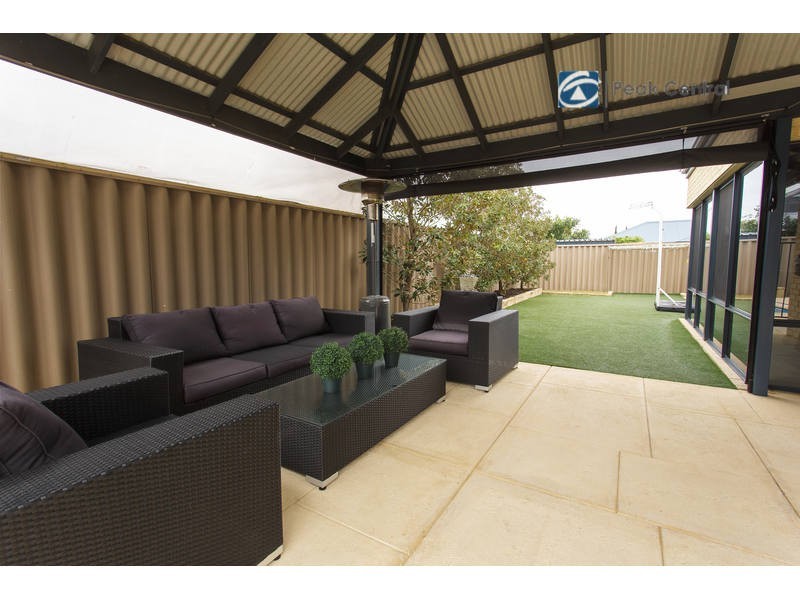 3 Harmony Avenue, Atwell WA 6164