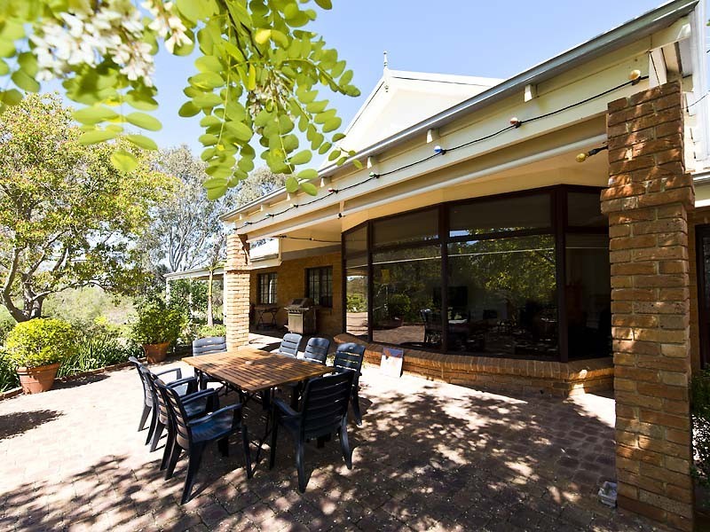 36 Wills Place, Oakford WA 6121