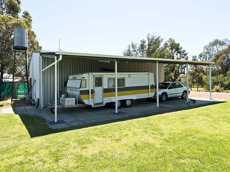 36 Wills Place, Oakford WA 6121