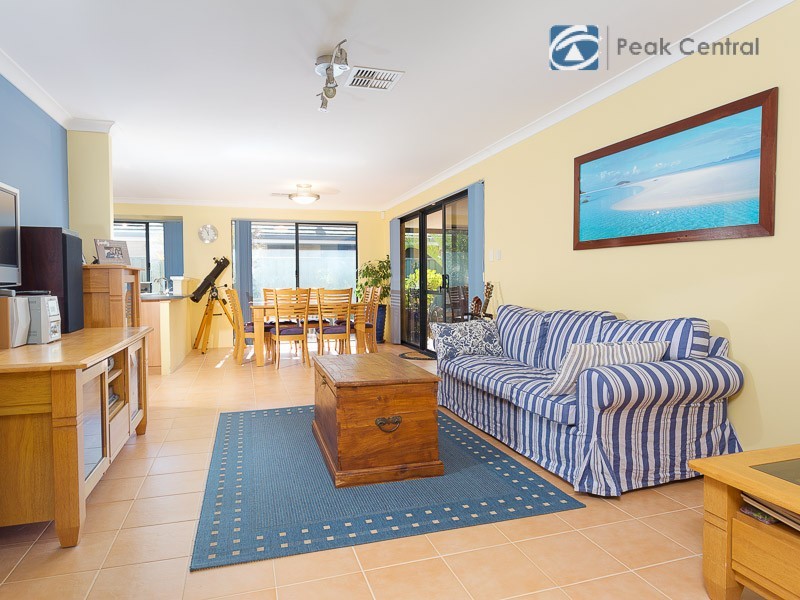 23 Dryandra Elbow, Atwell WA 6164