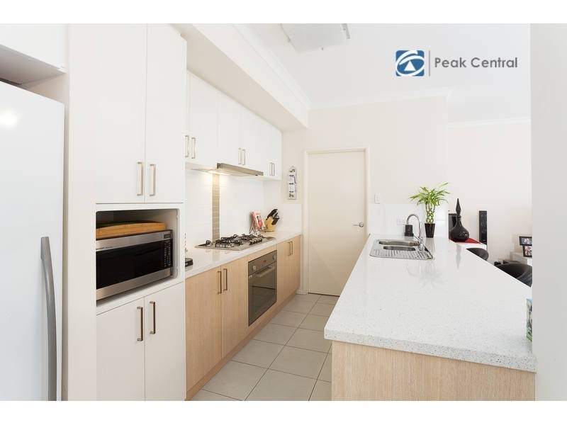 Unit 5/73 Baler Court, Hammond Park WA 6164