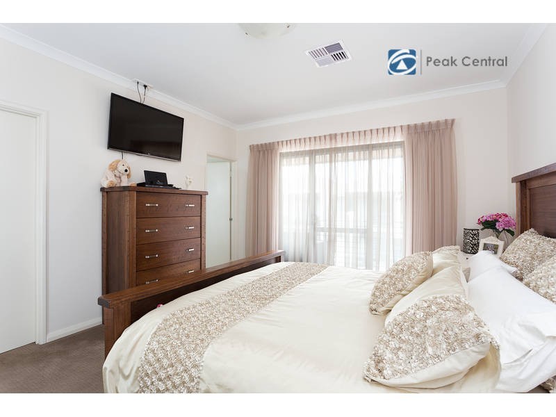 Unit 5/73 Baler Court, Hammond Park WA 6164