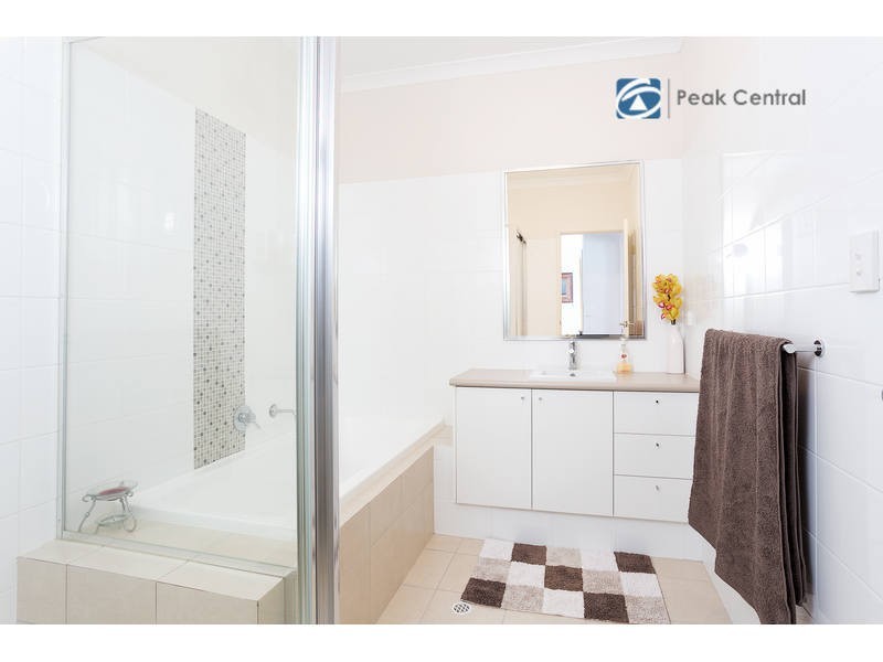 Unit 5/73 Baler Court, Hammond Park WA 6164