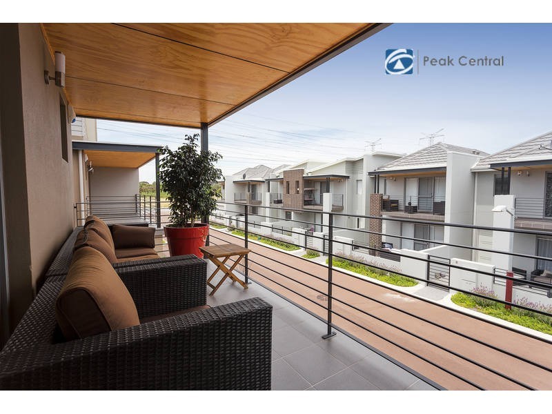 Unit 5/73 Baler Court, Hammond Park WA 6164