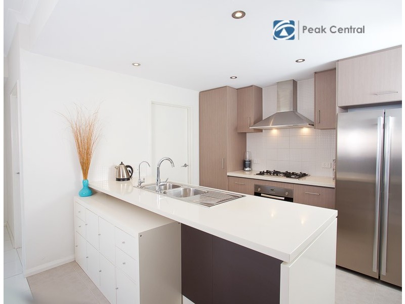 5/18 Deanmore Bend, Hammond Park WA 6164