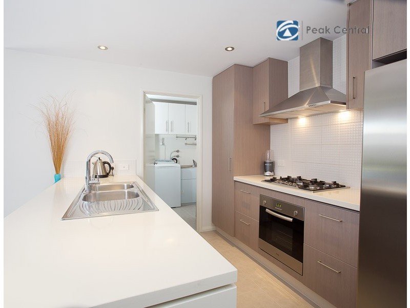 5/18 Deanmore Bend, Hammond Park WA 6164