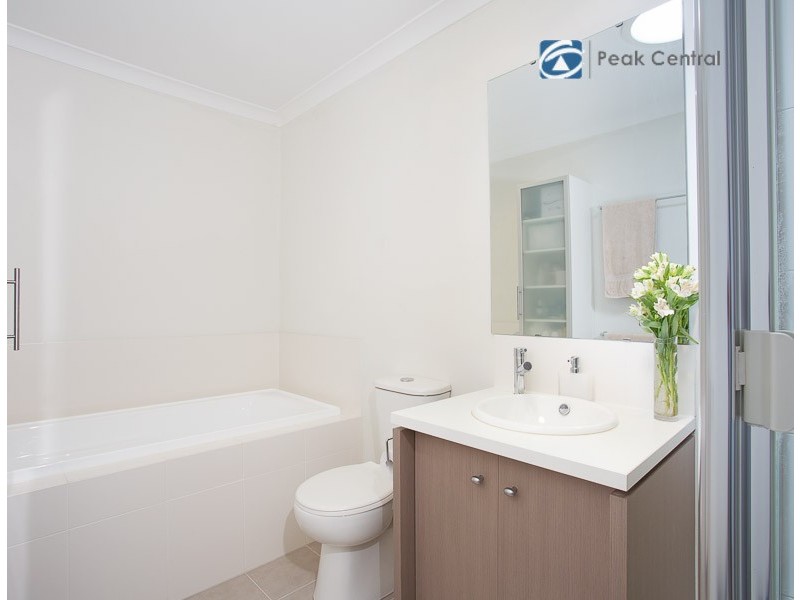 5/18 Deanmore Bend, Hammond Park WA 6164