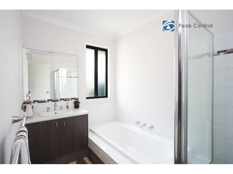 23 Bhutan Street, Aubin Grove WA 6164