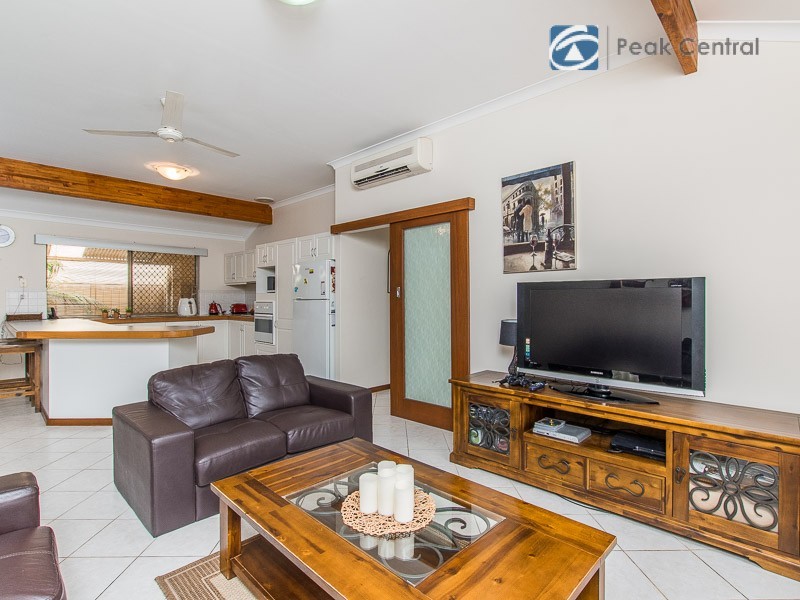 84 Brenchley Drive, Atwell WA 6164