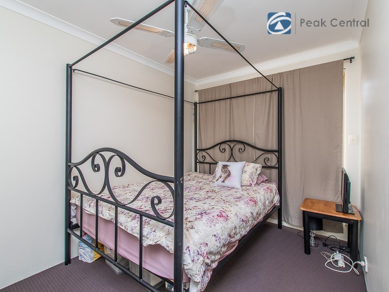 84 Brenchley Drive, Atwell WA 6164