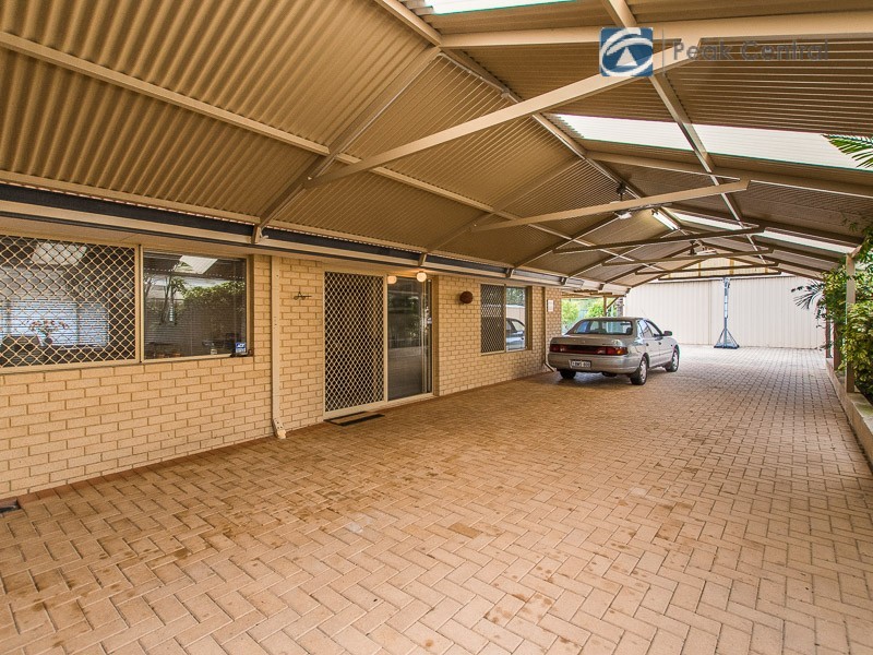 84 Brenchley Drive, Atwell WA 6164