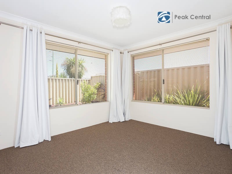 20 Carnaby Way, Harrisdale WA 6112