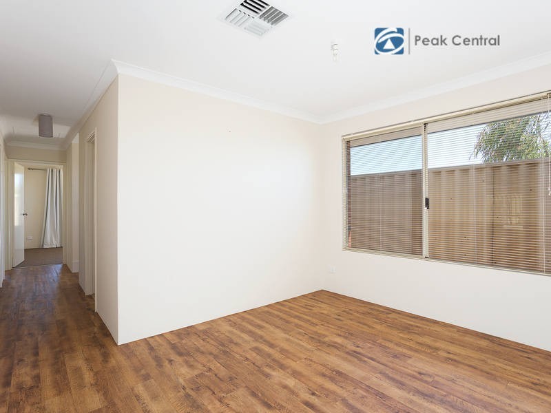 20 Carnaby Way, Harrisdale WA 6112