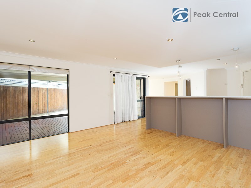 64 Cape Le Grand Avenue, Aubin Grove WA 6164