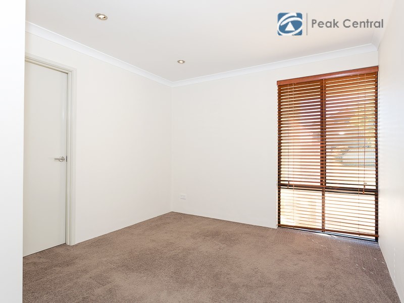 64 Cape Le Grand Avenue, Aubin Grove WA 6164