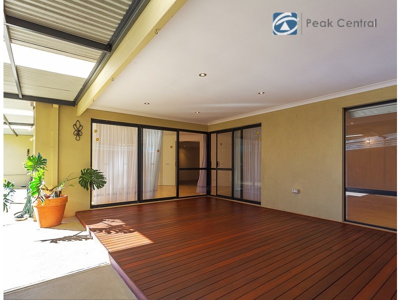 64 Cape Le Grand Avenue, Aubin Grove WA 6164