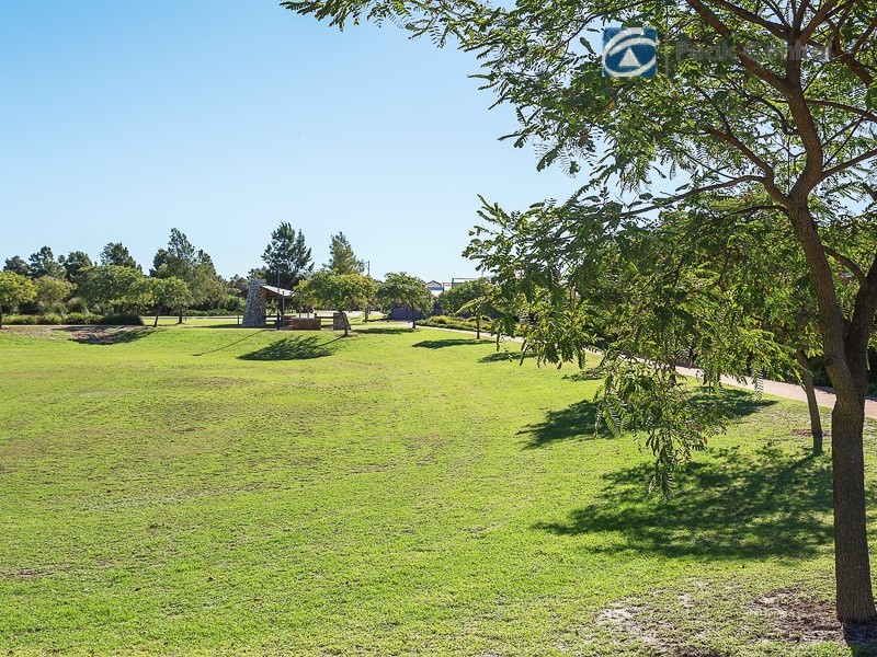 64 Cape Le Grand Avenue, Aubin Grove WA 6164