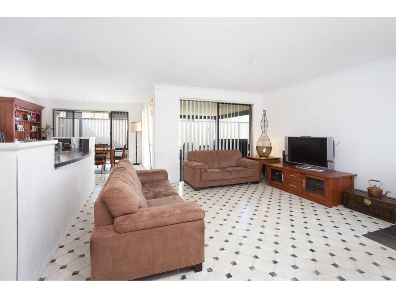 285 Lyon Road, Aubin Grove WA 6164