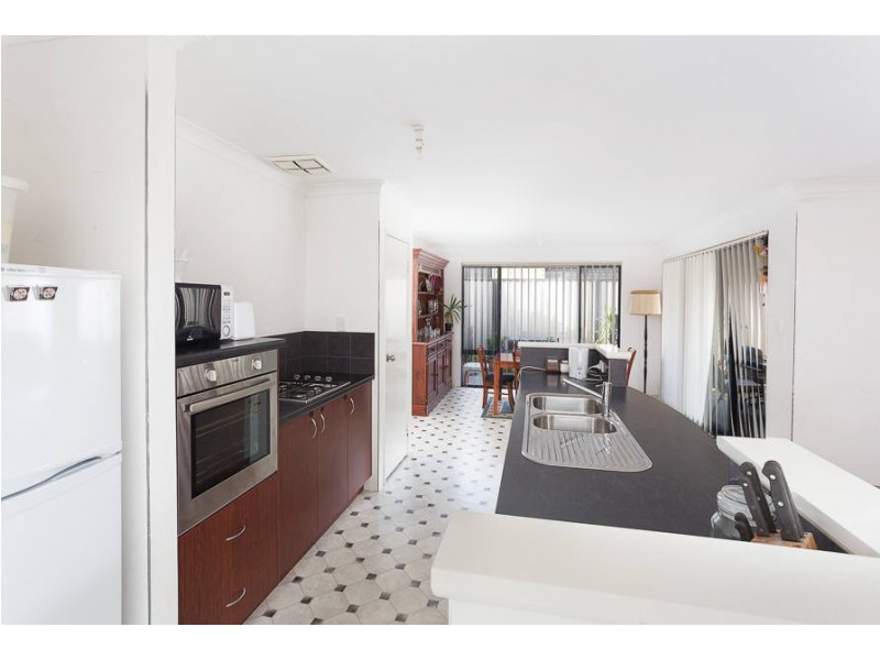 285 Lyon Road, Aubin Grove WA 6164