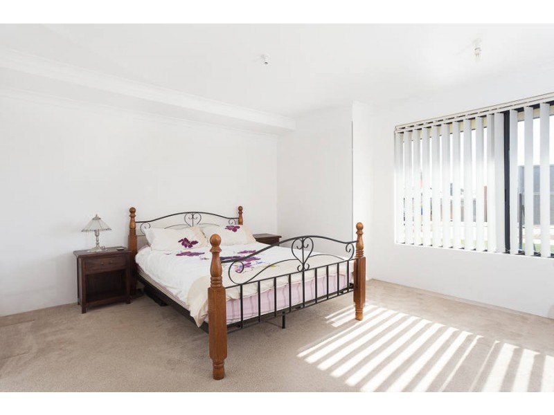 285 Lyon Road, Aubin Grove WA 6164