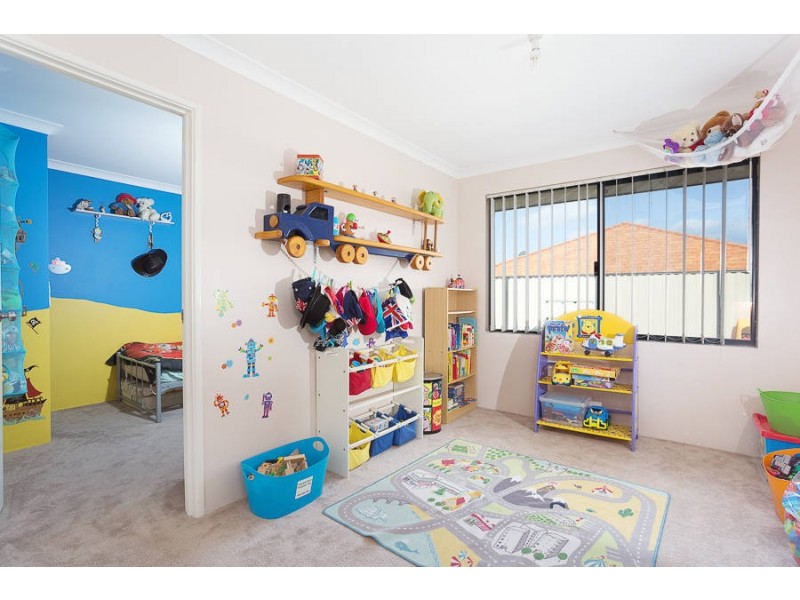 285 Lyon Road, Aubin Grove WA 6164