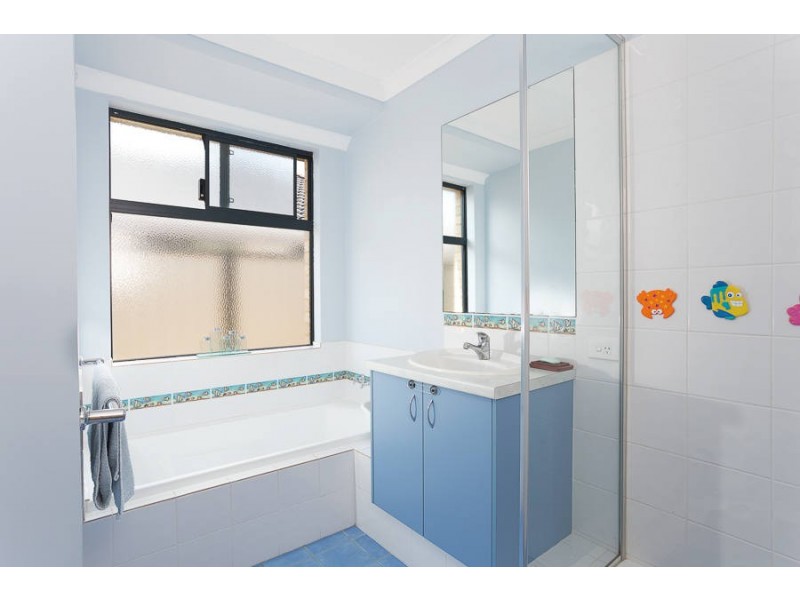 285 Lyon Road, Aubin Grove WA 6164