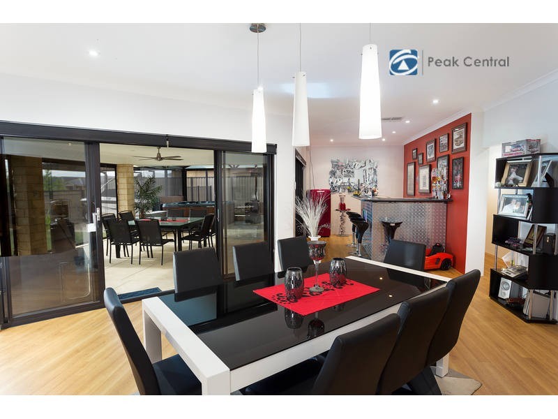 6 Radiata Promenade, Aubin Grove WA 6164