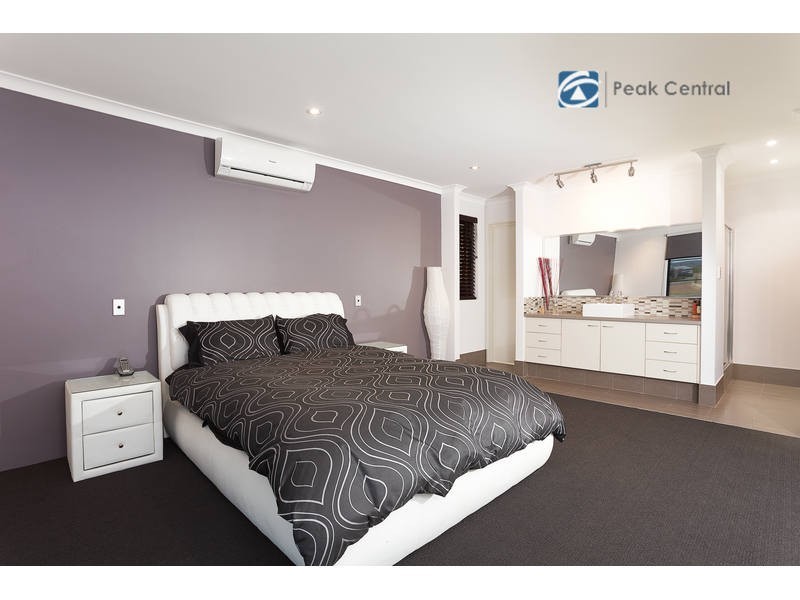 6 Radiata Promenade, Aubin Grove WA 6164