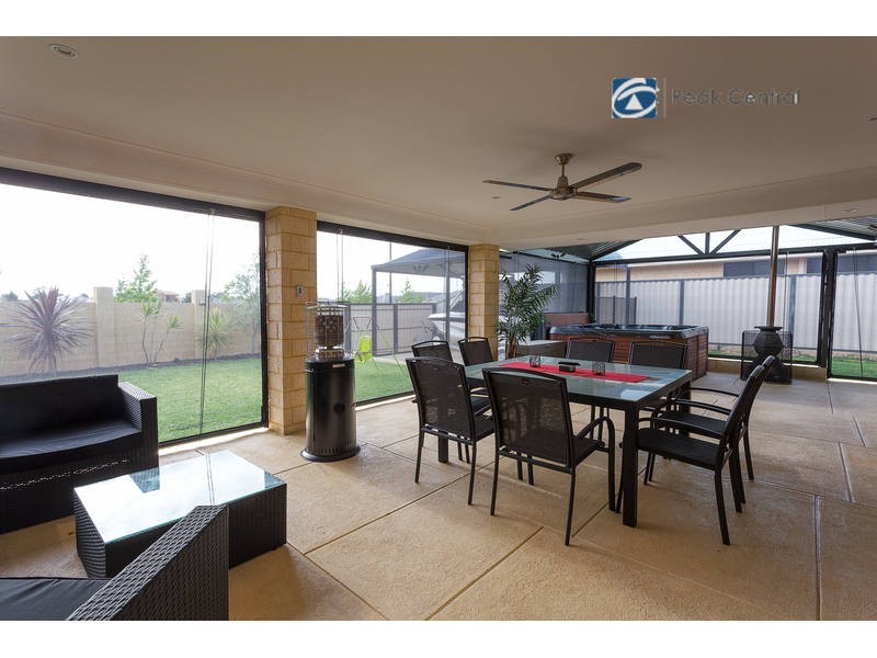 6 Radiata Promenade, Aubin Grove WA 6164