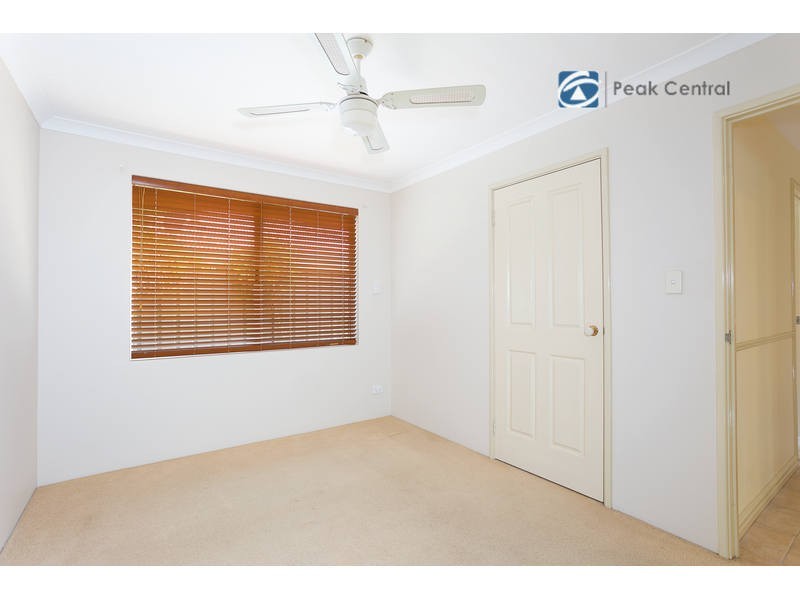 12 Strand Close, Atwell WA 6164